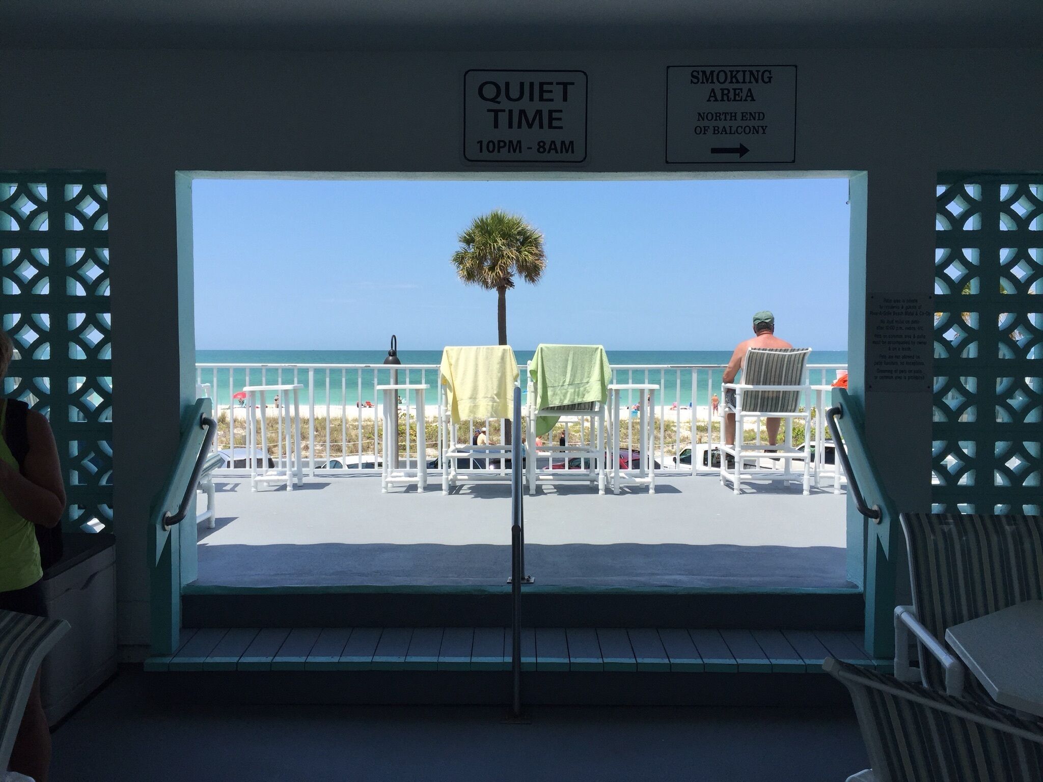 St. Pete Beach Pass-A-Grille studio right on the Gulf of Mexico.