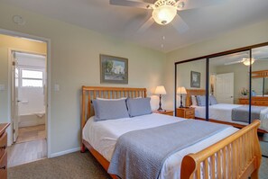 2 室のベッドルーム、アイロン / アイロン台、WiFi、ベッドシーツ