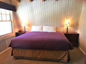 2 bedrooms, iron/ironing board, free WiFi, bed sheets - Cozy ski chalet 1/2 mile from Main Street, Great Location (Breckenridge)