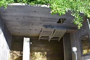 Enceinte de lâhĂ©bergement