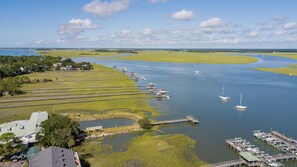 Marina - Stay at Sail Away - Riverfront Views (Folly Beach)