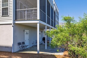 Exterior - Stay at Sail Away - Riverfront Views (Folly Beach)