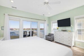 3 bedrooms, iron/ironing board, internet, bed sheets - Stay at Sail Away - Riverfront Views (Folly Beach)