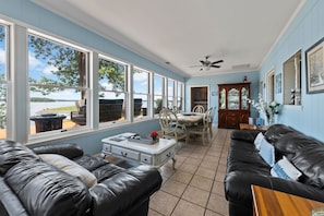 Smart TV, fireplace, DVD player, books