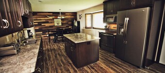 Beautiful 5 Bedroom, 3 Bath Lake Home 