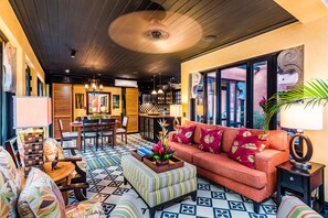 Smart TV, stereo - For over 10 years one of Playa Langosta's top rated Villas.  Find out why. (Tamarindo)