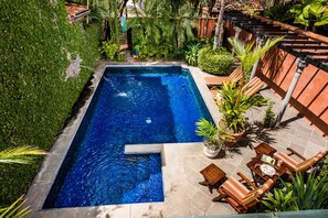 Piscine extérieure