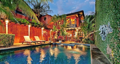 Top-Rated Playa Langosta Villa, Largest Private Pool, Walk to Beach