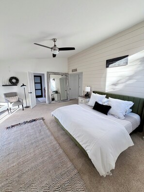 5 bedrooms, iron/ironing board, travel cot, WiFi