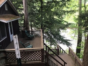 Property grounds - Pine Creek Treehouse (Gaines)