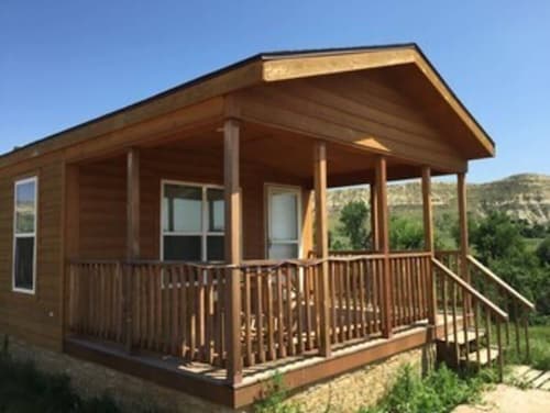 Boots Cowboy Cabin Medora 2 BR 1B Sleeps 6
