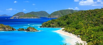Beija Flor - Spectacular Water Views & Ocean breezes, Salt Water Pool, New Solar
