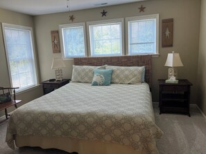 4 bedrooms, iron/ironing board, travel crib, free WiFi