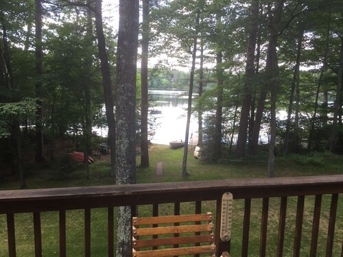 Beautiful Four Bedroom Lake Home In The Heart Of The Northwoods