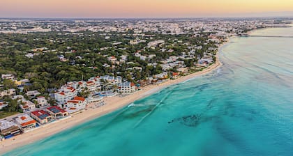 Penthouse am Strand mit Blick auf den Millionen-Dollar-Preis, ab 175 USD / Nacht!