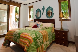 3 bedrooms, in-room safe, desk, free WiFi