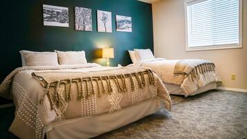 6 chambres, fer et planche à repasser, Wi-Fi gratuit, draps fournis