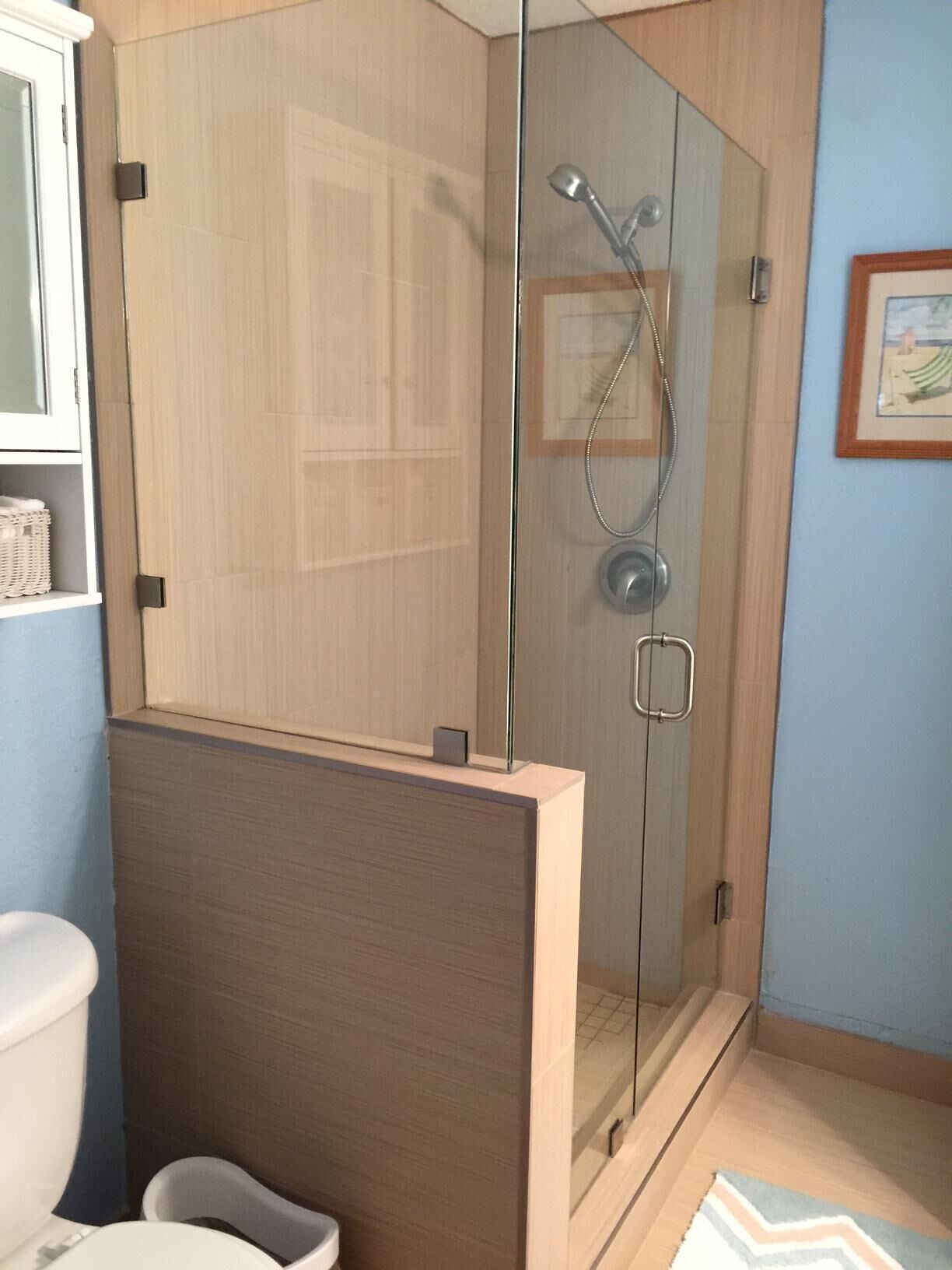 Bathtub, hair dryer, towels, soap