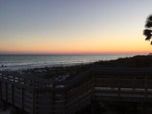 Property grounds - Directly on the Beach (Fort Walton Beach)