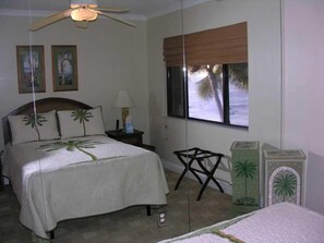 2 bedrooms, desk, iron/ironing board, free WiFi