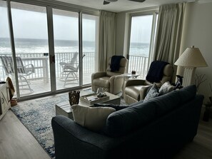 Smart TV, video games, DVD player, books