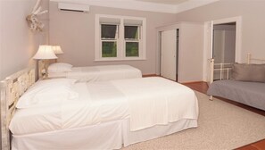 2 habitaciones, tabla de planchar con plancha y wifi gratis 