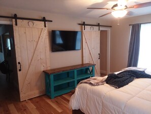 4 habitaciones, tabla de planchar con plancha y wifi gratis 
