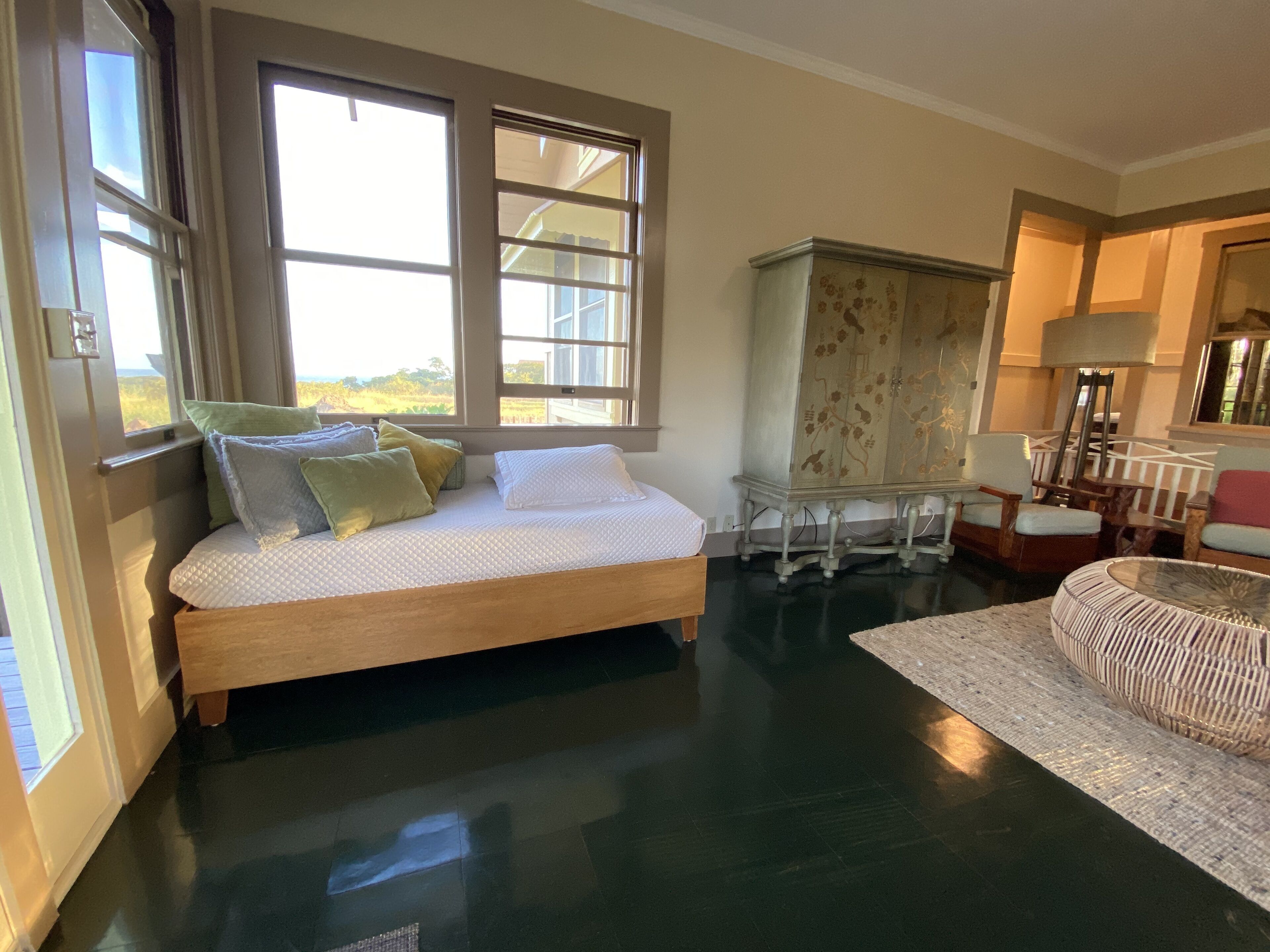 2 bedrooms, desk, free WiFi, bed sheets