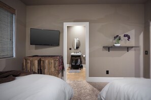 6 Schlafzimmer, Schreibtisch, Bügeleisen/Bügelbrett, kostenloses WLAN