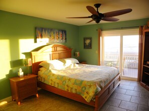 4 Schlafzimmer, Bügeleisen/Bügelbrett, Reisekinderbett, WLAN