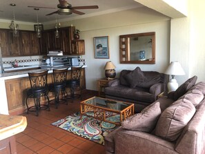 Smart TV, Netflix, table tennis, books