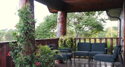 Buck Run Lodge - Conference Facility, Nature's Own Retreat ,