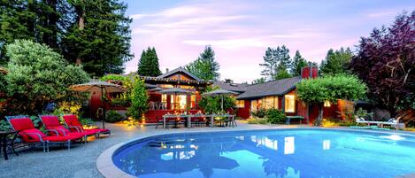 Ulkouima-allas, lämmitetty uima-allas