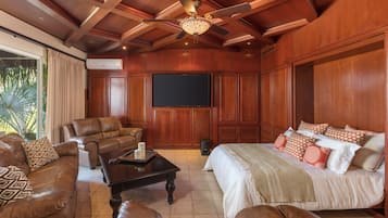 4 Schlafzimmer, Zimmersafe, Bügeleisen/Bügelbrett, kostenloses WLAN