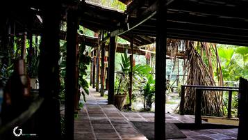 Enceinte de lâhĂ©bergement