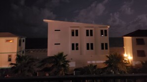 A multi-story building with a flat roof and rectangular windows. - 3rd Floor Incredible Location-Wifi-2 BR/2 BA Loft Sleeps 8 (Orange Beach)