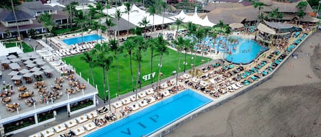 Utomhuspool