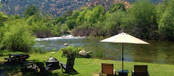 Cabane rustique romantique sur la fourche principale de la rivière Kaweah ~ Retraite privée