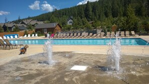 Pool - Wilderness&Wanderlust. WiFi, pool access, trails,lake,town.Cabin life elevated. (Ronald)