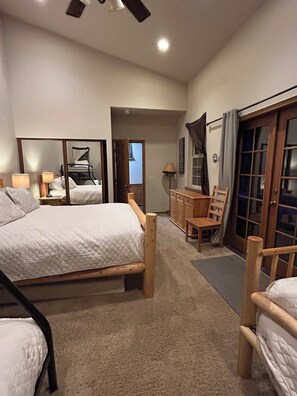 3 habitaciones, wifi gratis y ropa de cama