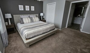 3 bedrooms, iron/ironing board, travel crib, free WiFi