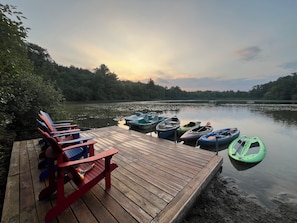 Property grounds - Natures retreat! Lakeside log cabin on 7 acres! Hike, Fish, Swim, Kayak, Spa! (wautoma)