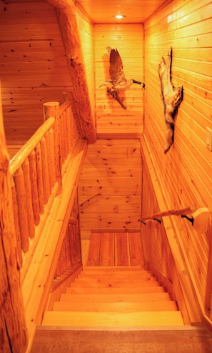 Interior - Natures retreat! Lakeside log cabin on 7 acres! Hike, Fish, Swim, Kayak, Spa! (wautoma)