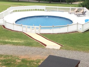 Outdoor pool - Log Cabin, Wood Burning Fireplace,  Hot Tub,  Pool, Pet Friendly, Asheville, NC (Candler)