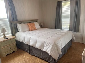 3 bedrooms, free WiFi - Tooth & Nail-3 BR/2 BA - Pool Table -Gulf Side (Gulf Shores)