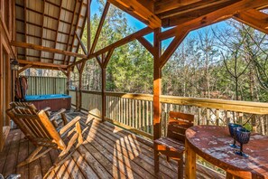 Bañera de hidromasaje al aire libre