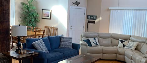 Smart TV, fireplace, video games, stereo