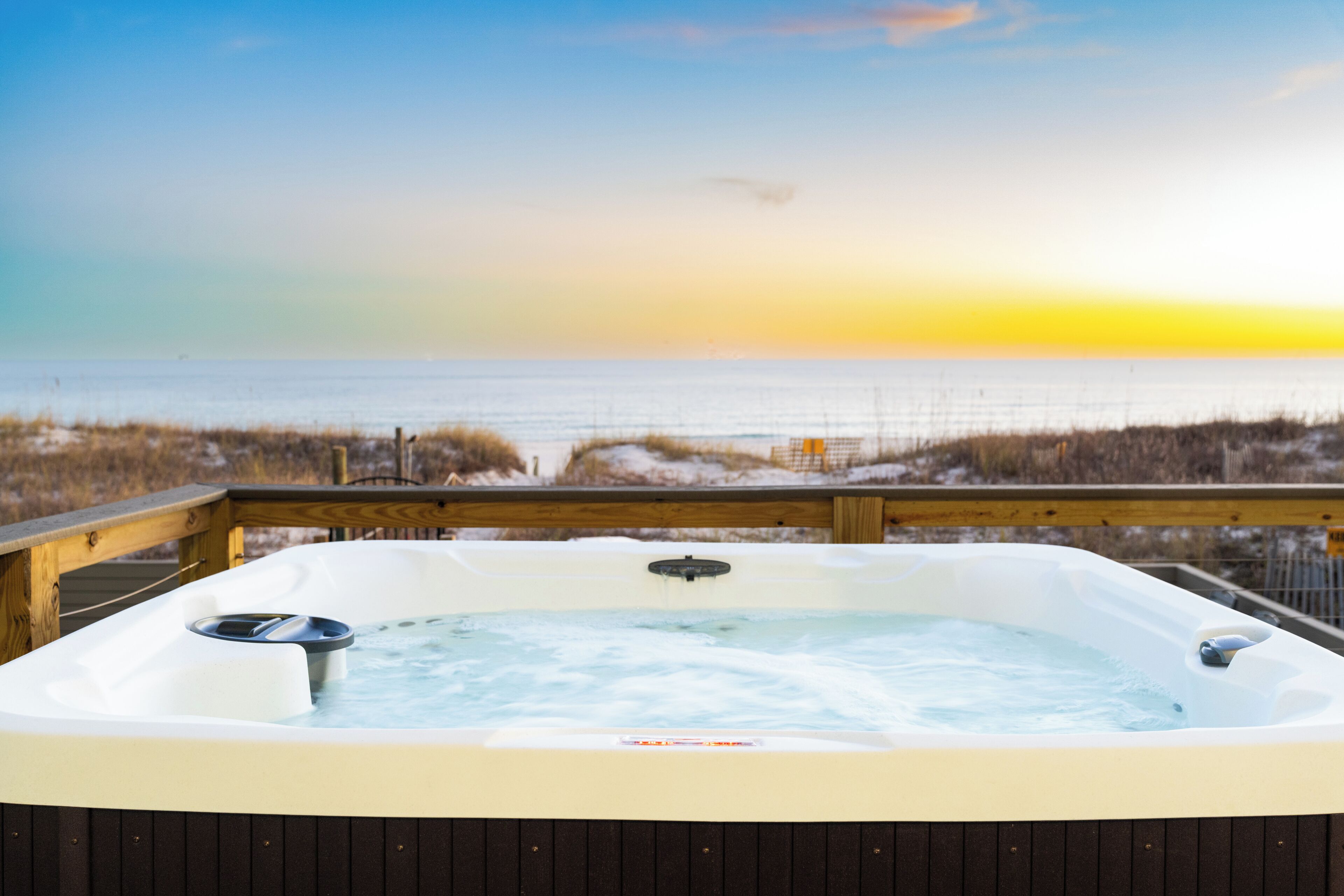 Tina de hidromasaje al aire libre