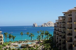 Exterior - UNBELIEVABLE VIEWS-EXTRA LARGE BALCONY FOUR LOUNGE CHAIRS 3 KING BEDS (Cabo San Lucas)