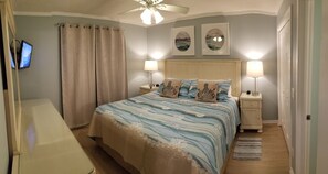 2 bedrooms, desk, iron/ironing board, free WiFi